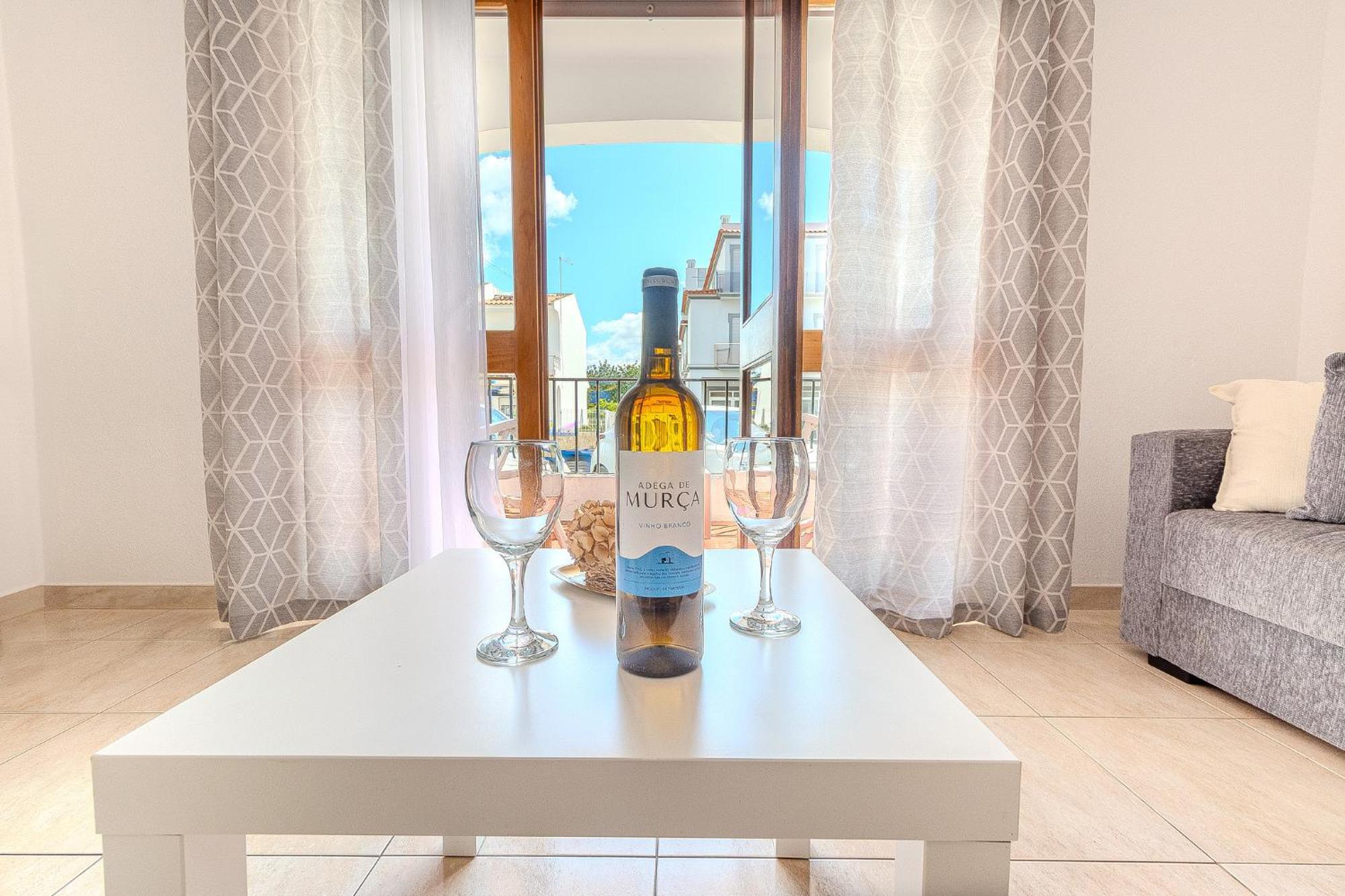 Briza By Sunnyway Apartment *